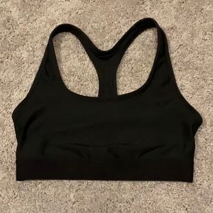 Hanes sports bra-size large (fits small)
